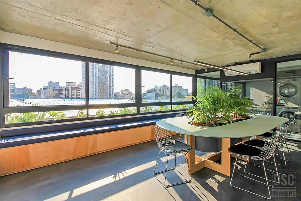 Apartamento com 1 quarto à venda, 68m2 em Menino Deus, Porto Alegre - RS - imagem 9 Foto 9 de Apartamento com 1 quarto à venda, 68m2 em Menino Deus, Porto Alegre - RS