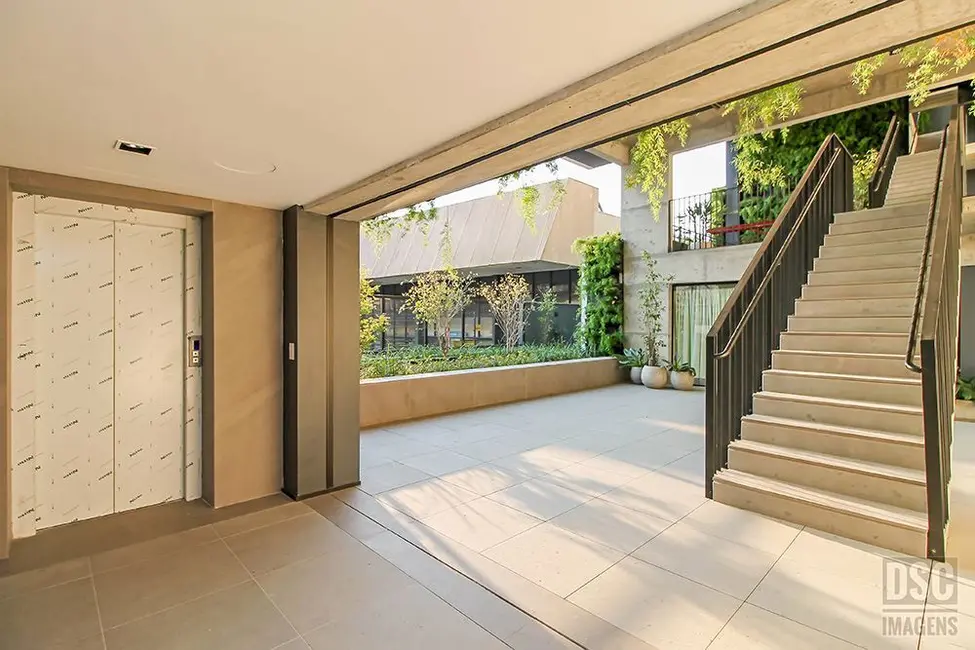 Apartamento com 1 quarto à venda, 68m2 em Menino Deus, Porto Alegre - RS - imagem 7 Foto 7 de Apartamento com 1 quarto à venda, 68m2 em Menino Deus, Porto Alegre - RS