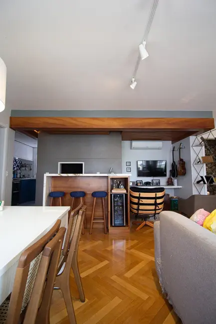 Apartamento com 3 quartos à venda, 128m2 em Menino Deus, Porto Alegre - RS - imagem 5 Foto 5 de Apartamento com 3 quartos à venda, 128m2 em Menino Deus, Porto Alegre - RS