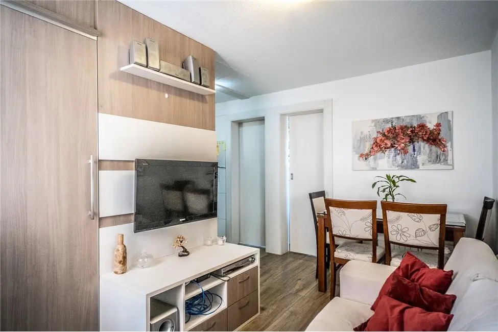 Apartamento com 2 quartos à venda, 38m2 em Rubem Berta, Porto Alegre - RS - imagem 3 Foto 3 de Apartamento com 2 quartos à venda, 38m2 em Rubem Berta, Porto Alegre - RS