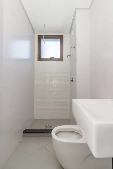 Apartamento com 3 quartos à venda, 169m2 em Petrópolis, Porto Alegre - RS - imagem 6 Foto 6 de Apartamento com 3 quartos à venda, 169m2 em Petrópolis, Porto Alegre - RS