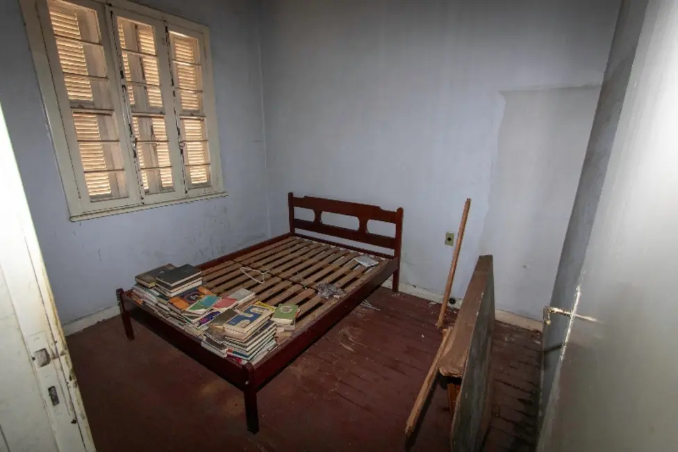 Casa com 5 quartos à venda, 144m2 em Independência, Porto Alegre - RS - imagem 9 Foto 9 de Casa com 5 quartos à venda, 144m2 em Independência, Porto Alegre - RS