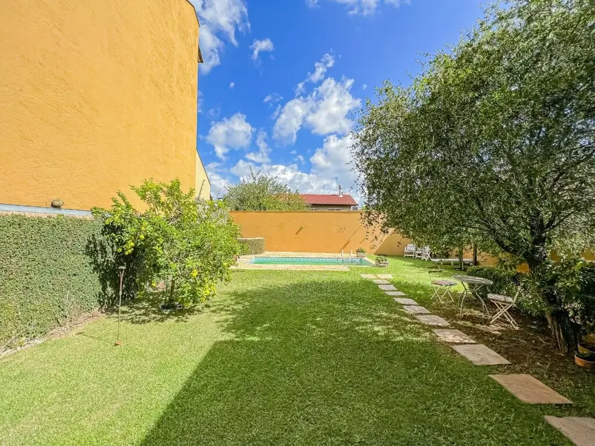 Casa com 4 quartos à venda, 362m2 em Vila Jardim, Porto Alegre - RS - imagem 7 Foto 7 de Casa com 4 quartos à venda, 362m2 em Vila Jardim, Porto Alegre - RS