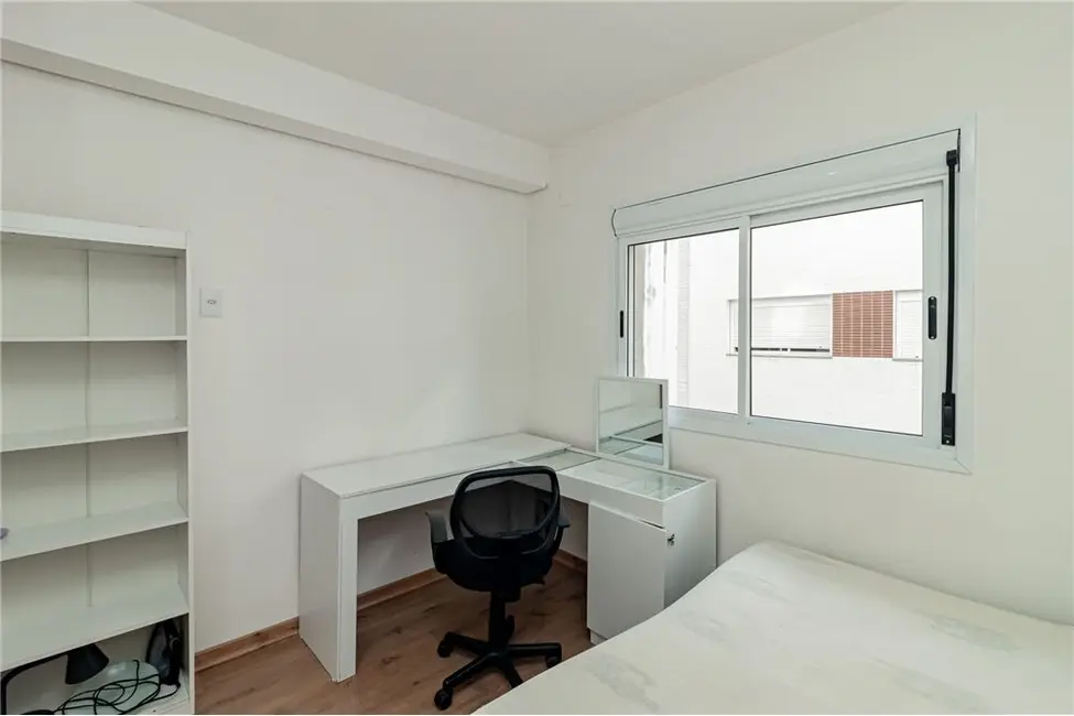 Foto 8 de Apartamento com 2 quartos à venda, 69m2 em Tristeza, Porto Alegre - RS