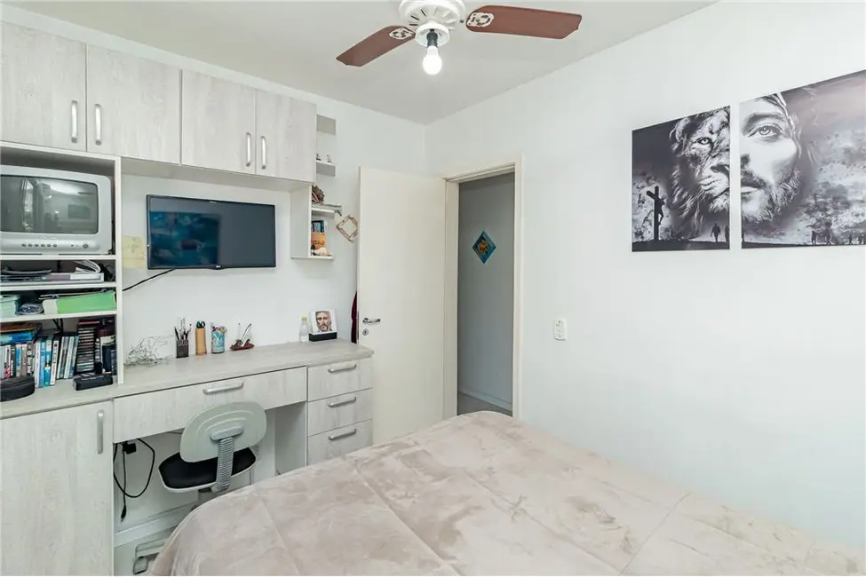 Foto 8 de Apartamento com 3 quartos à venda, 63m2 em Cristal, Porto Alegre - RS