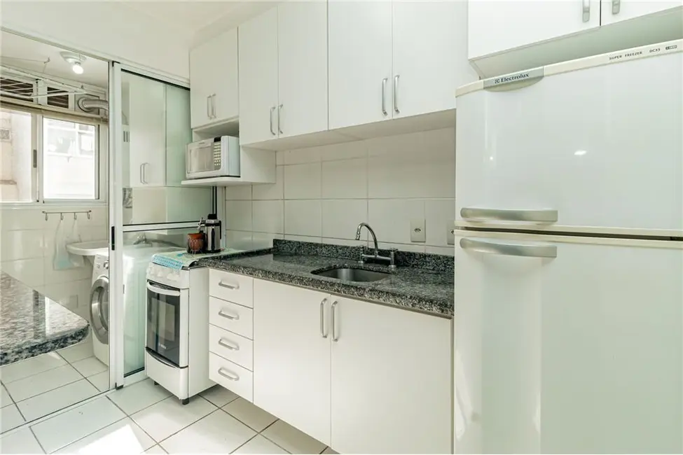 Foto 4 de Apartamento com 3 quartos à venda, 63m2 em Cristal, Porto Alegre - RS