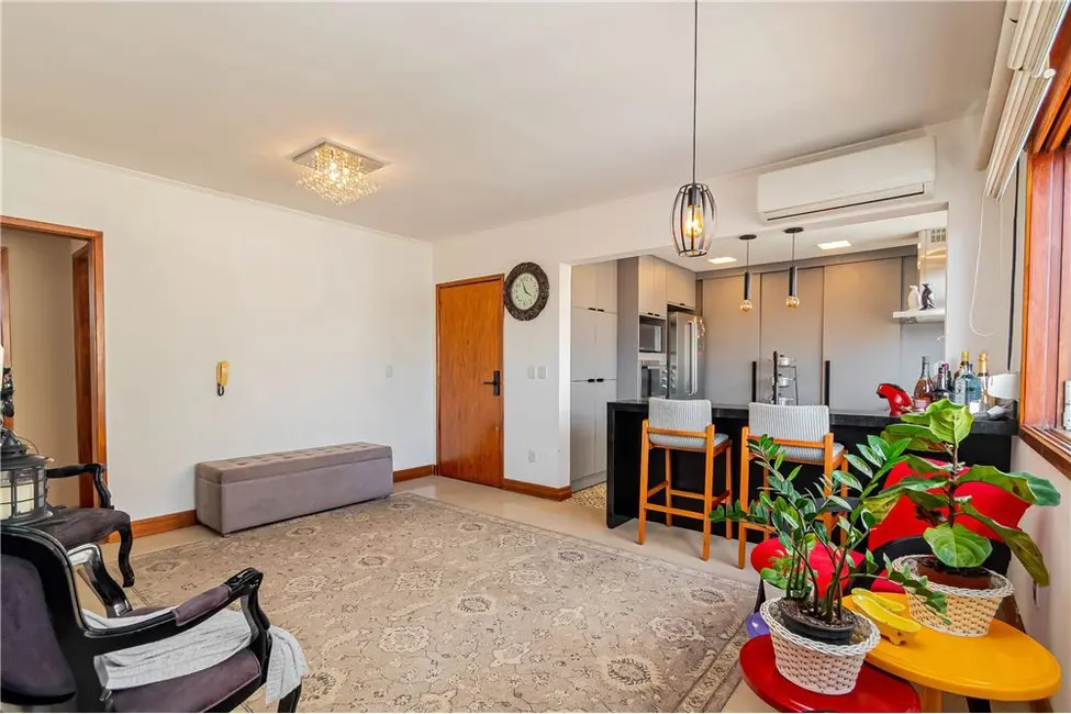 Foto 3 de Apartamento com 4 quartos à venda, 194m2 em Jardim Lindóia, Porto Alegre - RS