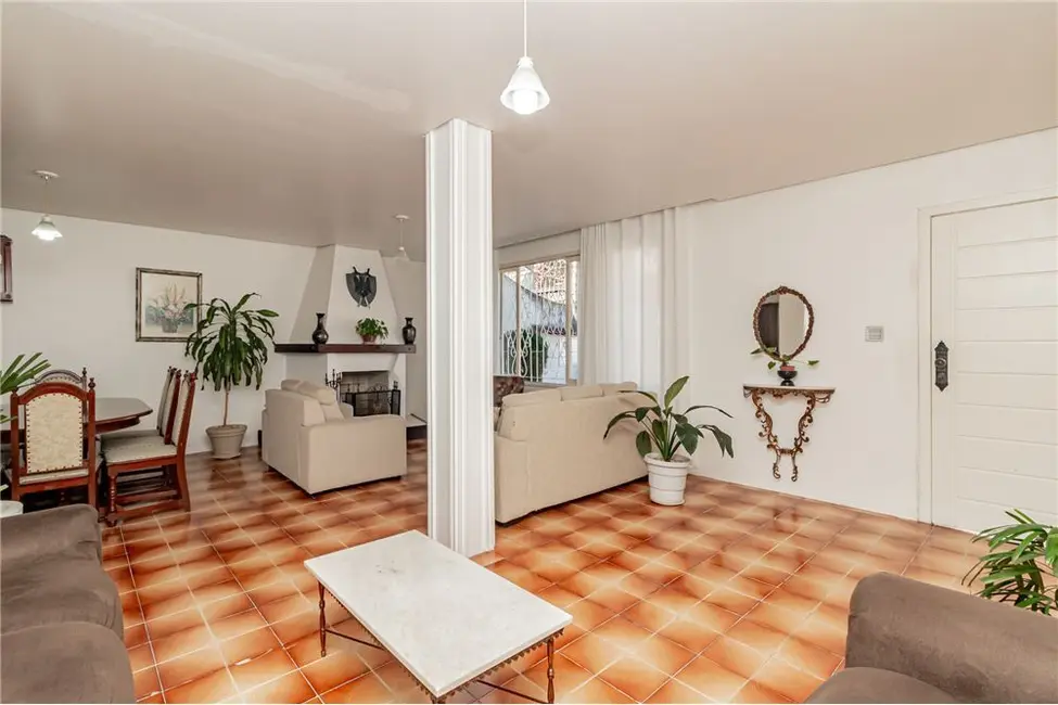 Foto 7 de Casa com 3 quartos à venda, 196m2 em Jardim Sabará, Porto Alegre - RS