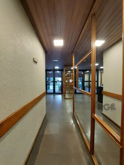 Foto 4 de Sala Comercial à venda, 38m2 em Auxiliadora, Porto Alegre - RS
