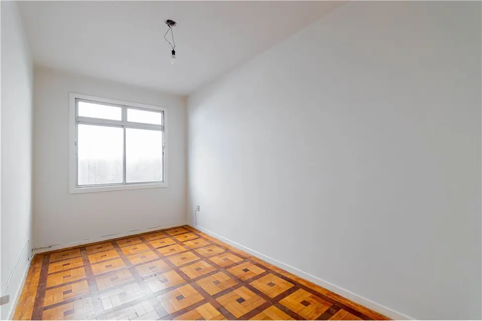 Apartamento com 3 quartos à venda, 100m2 em Independência, Porto Alegre - RS - imagem 7 Foto 7 de Apartamento com 3 quartos à venda, 100m2 em Independência, Porto Alegre - RS