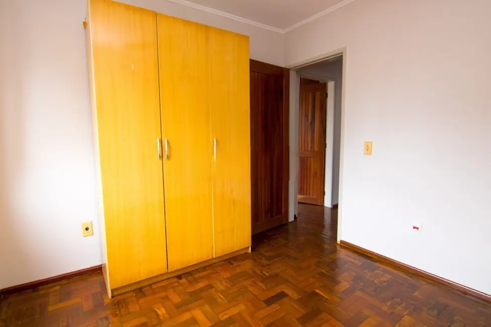 Foto 9 de Apartamento com 2 quartos à venda, 69m2 em Auxiliadora, Porto Alegre - RS