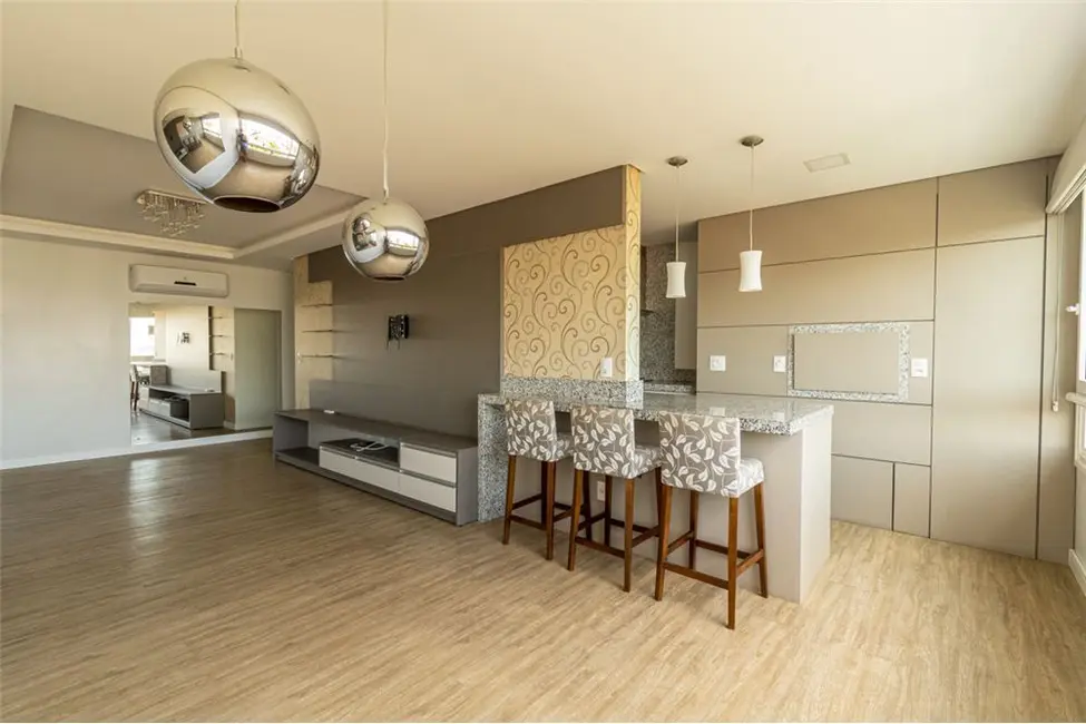 Foto 1 de Apartamento com 2 quartos à venda, 82m2 em Centro, Esteio - RS