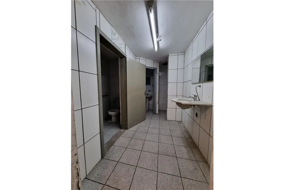 Foto 6 de Loja à venda, 350m2 em Vila Ipiranga, Porto Alegre - RS