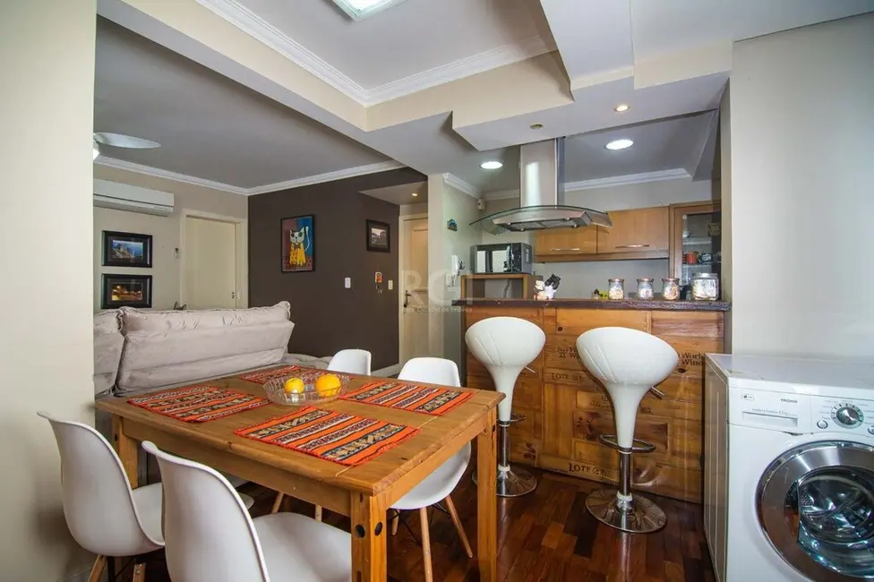 Foto 8 de Apartamento com 2 quartos à venda, 73m2 em Auxiliadora, Porto Alegre - RS