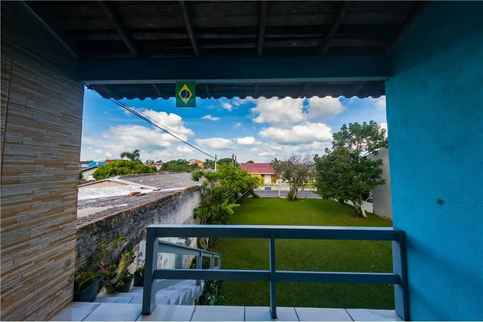Casa com 8 quartos à venda, 200m2 em Tramandai - RS - imagem 8 Foto 8 de Casa com 8 quartos à venda, 200m2 em Tramandai - RS