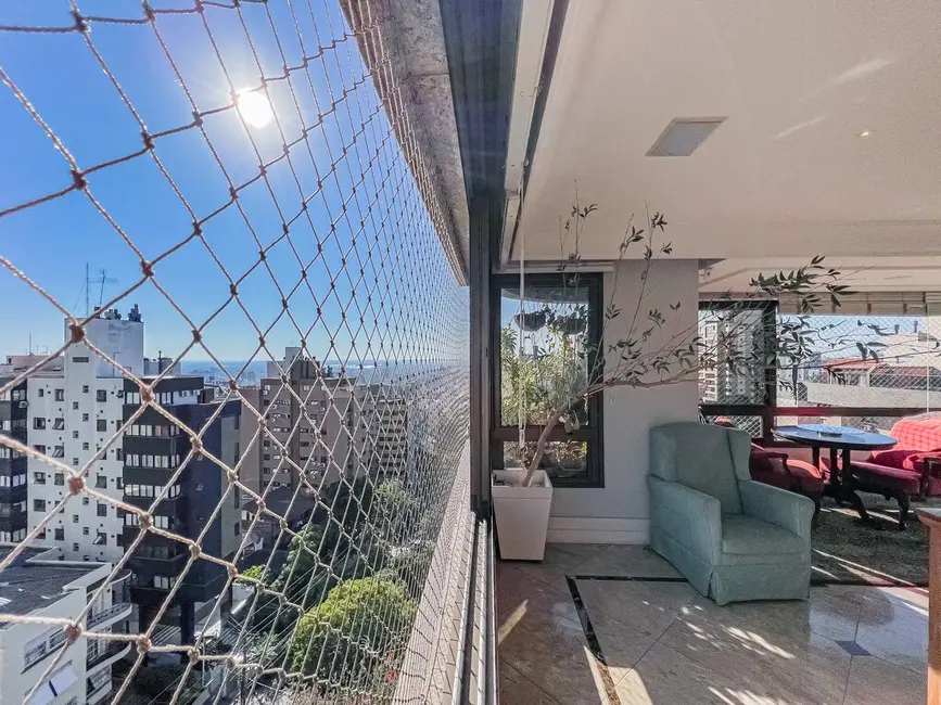 Foto 9 de Apartamento com 3 quartos à venda, 174m2 em Bela Vista, Porto Alegre - RS