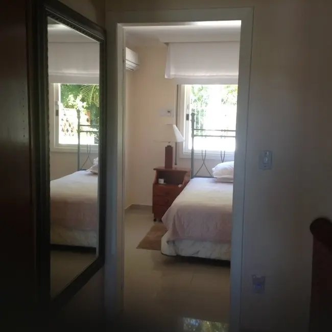 Foto 8 de Casa com 3 quartos à venda, 210m2 em Tristeza, Porto Alegre - RS