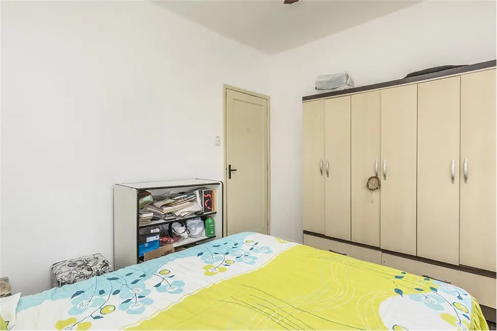 Apartamento com 2 quartos à venda, 78m2 em Azenha, Porto Alegre - RS - imagem 6 Foto 6 de Apartamento com 2 quartos à venda, 78m2 em Azenha, Porto Alegre - RS