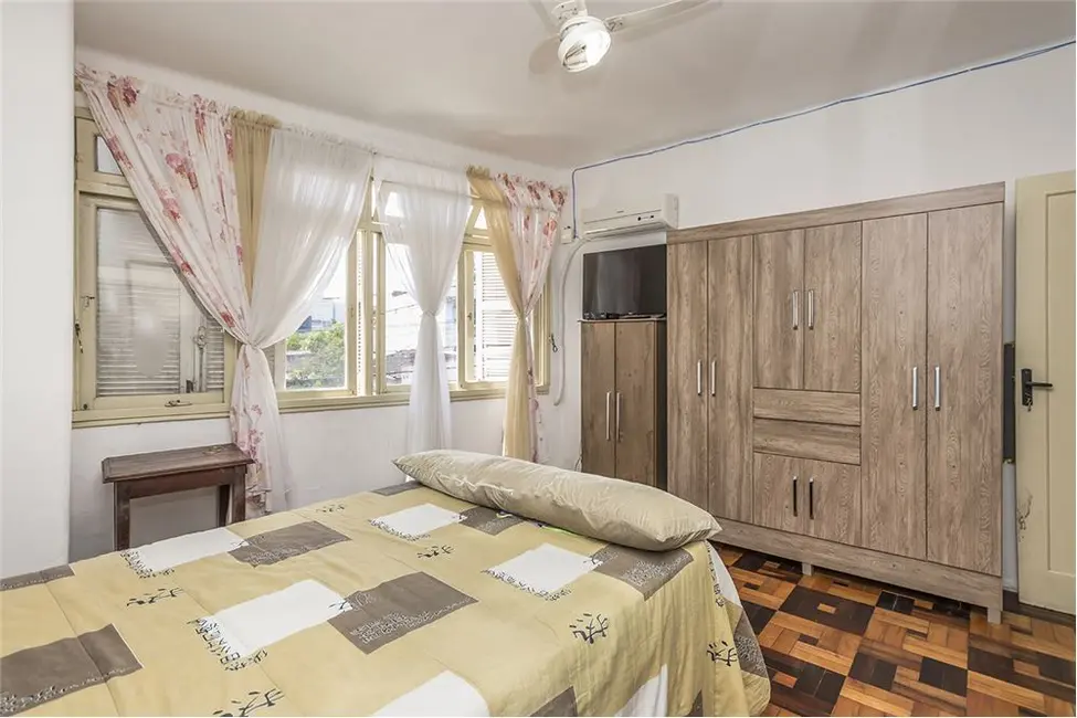 Apartamento com 2 quartos à venda, 78m2 em Azenha, Porto Alegre - RS - imagem 9 Foto 9 de Apartamento com 2 quartos à venda, 78m2 em Azenha, Porto Alegre - RS