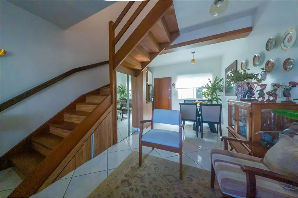 Apartamento com 2 quartos à venda, 74m2 em Tramandai - RS - imagem 4 Foto 4 de Apartamento com 2 quartos à venda, 74m2 em Tramandai - RS