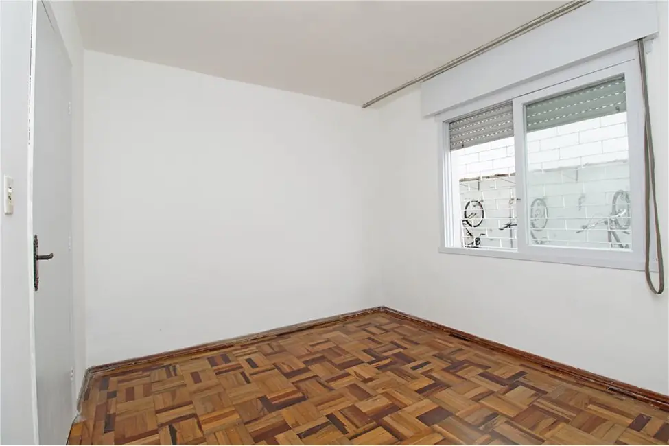 Foto 3 de Apartamento com 1 quarto à venda, 43m2 em Vila Ipiranga, Porto Alegre - RS