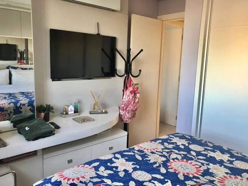 Foto 3 de Apartamento com 3 quartos à venda, 63m2 em Sarandi, Porto Alegre - RS