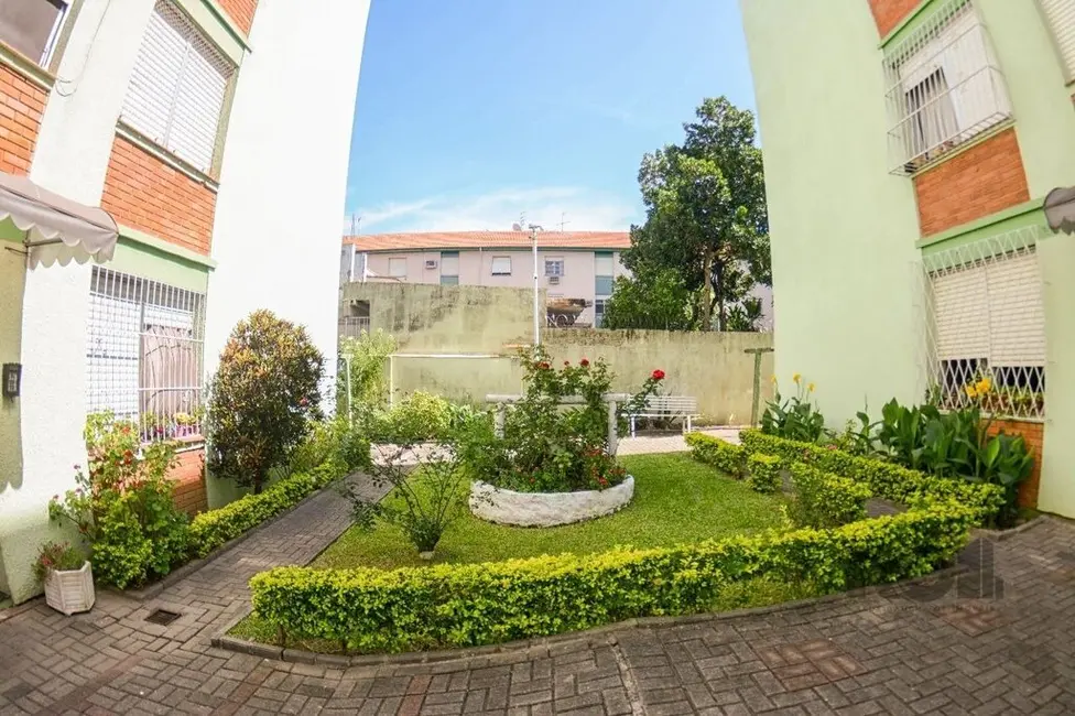 Foto 4 de Apartamento com 2 quartos à venda, 50m2 em Cristal, Porto Alegre - RS