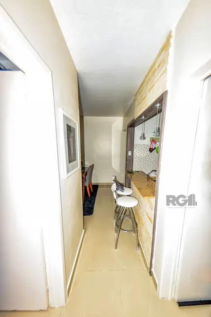 Foto 5 de Apartamento com 2 quartos à venda, 50m2 em Cristal, Porto Alegre - RS