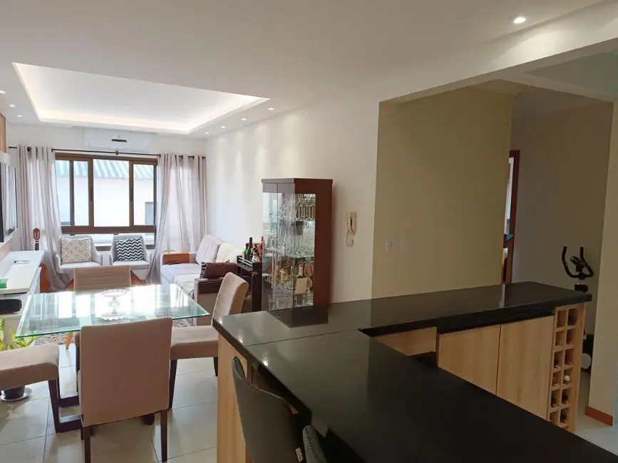 Foto 5 de Apartamento com 2 quartos à venda, 71m2 em Jardim Botânico, Porto Alegre - RS