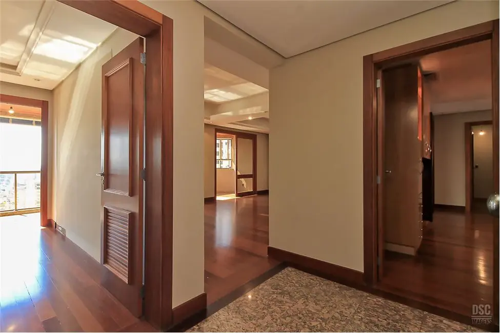 Foto 7 de Apartamento com 4 quartos à venda, 211m2 em Mont Serrat, Porto Alegre - RS