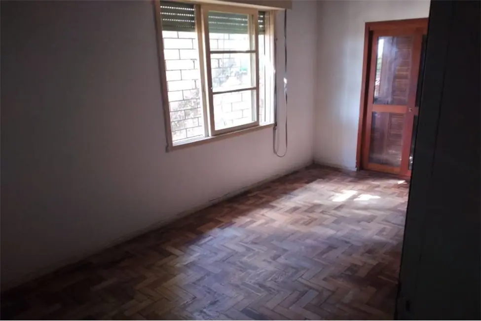 Foto 9 de Casa com 5 quartos à venda, 200m2 em Santa Tereza, Porto Alegre - RS