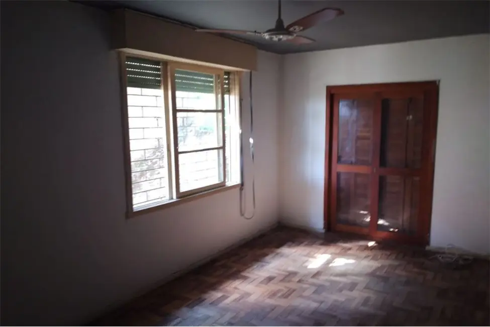 Foto 6 de Casa com 5 quartos à venda, 200m2 em Santa Tereza, Porto Alegre - RS