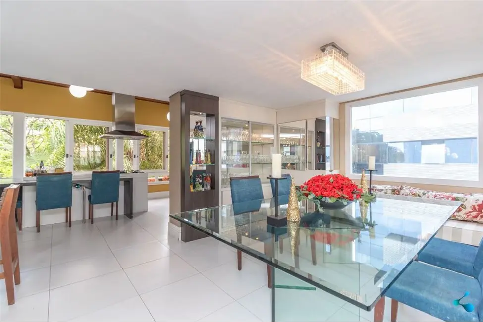 Foto 8 de Casa com 4 quartos à venda, 423m2 em Três Figueiras, Porto Alegre - RS