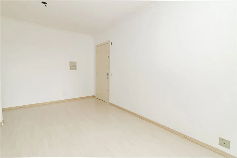 Foto 3 de Apartamento com 2 quartos à venda, 56m2 em Porto Alegre - RS