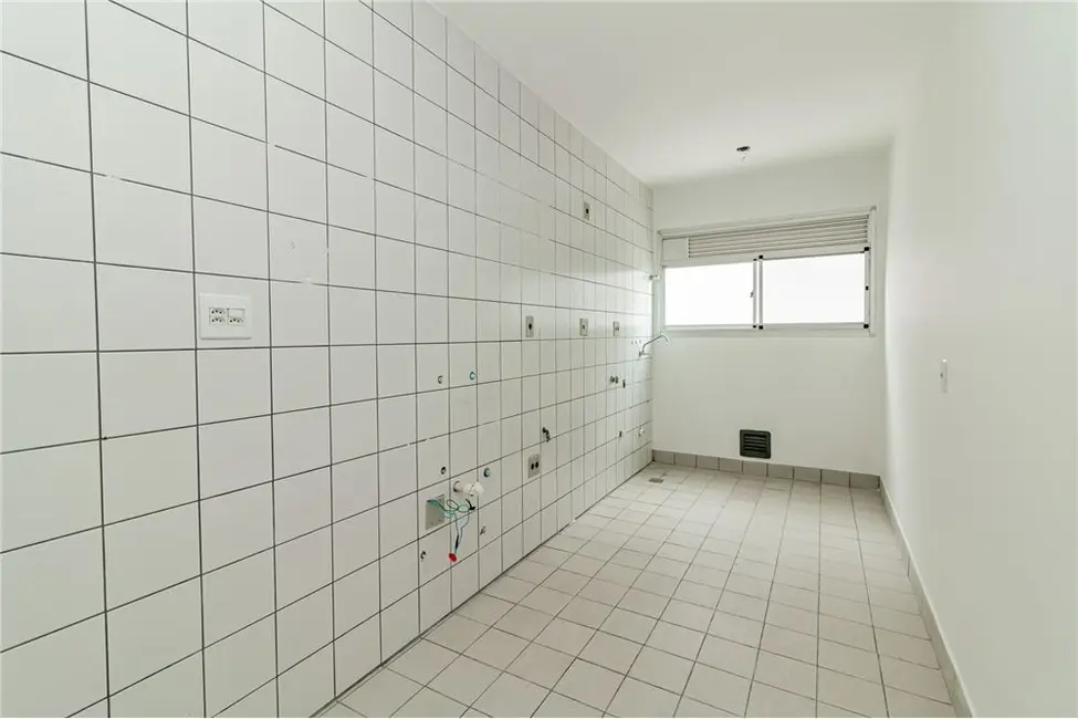 Foto 5 de Apartamento com 2 quartos à venda, 56m2 em Porto Alegre - RS