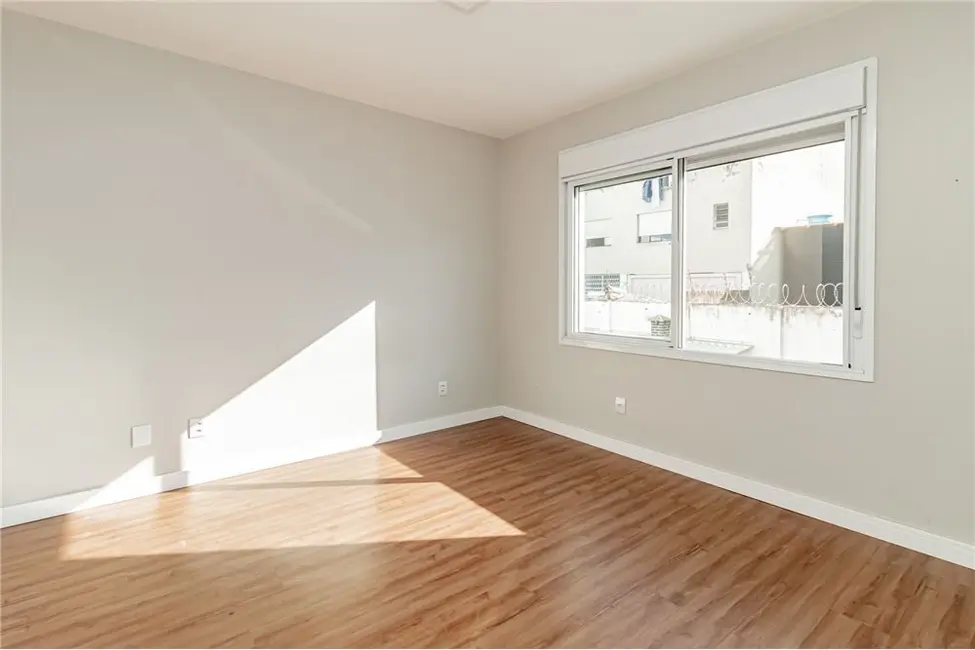 Foto 3 de Apartamento com 1 quarto à venda, 49m2 em São Geraldo, Porto Alegre - RS