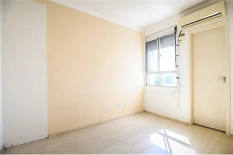 Foto 6 de Apartamento com 3 quartos à venda, 61m2 em Nonoai, Porto Alegre - RS