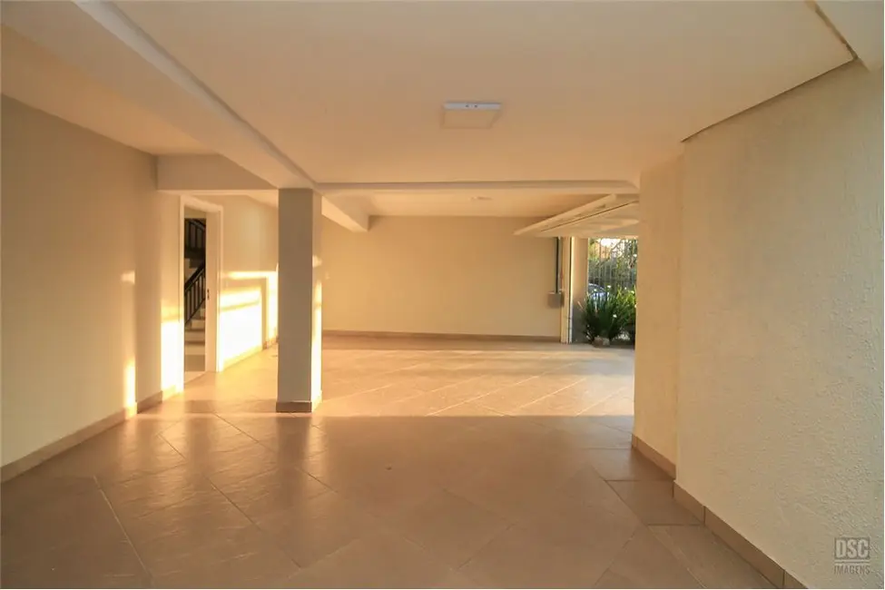 Foto 5 de Casa com 3 quartos à venda, 310m2 em Nonoai, Porto Alegre - RS