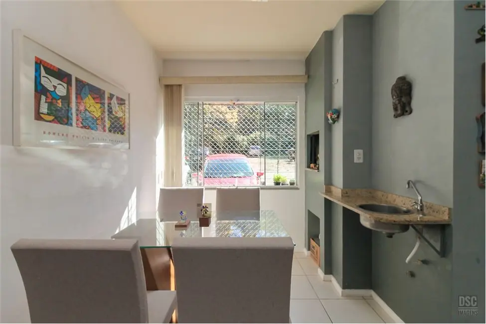 Foto 6 de Apartamento com 2 quartos à venda, 55m2 em Guarujá, Porto Alegre - RS