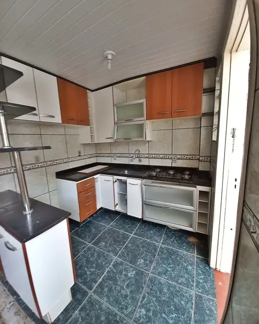 Apartamento com 3 quartos à venda, 53m2 em Passo da Areia, Porto Alegre - RS - imagem 3 Foto 3 de Apartamento com 3 quartos à venda, 53m2 em Passo da Areia, Porto Alegre - RS