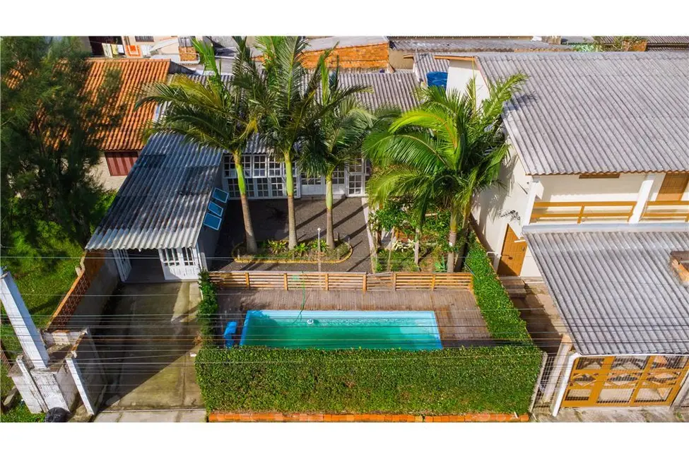 Casa à venda, 168m2 em Tramandai - RS - imagem 3 Foto 3 de Casa à venda, 168m2 em Tramandai - RS