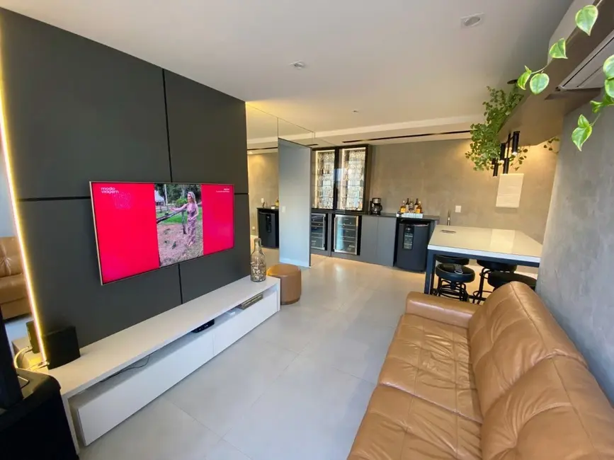 Apartamento com 2 quartos à venda, 157m2 em Menino Deus, Porto Alegre - RS - imagem 6 Foto 6 de Apartamento com 2 quartos à venda, 157m2 em Menino Deus, Porto Alegre - RS