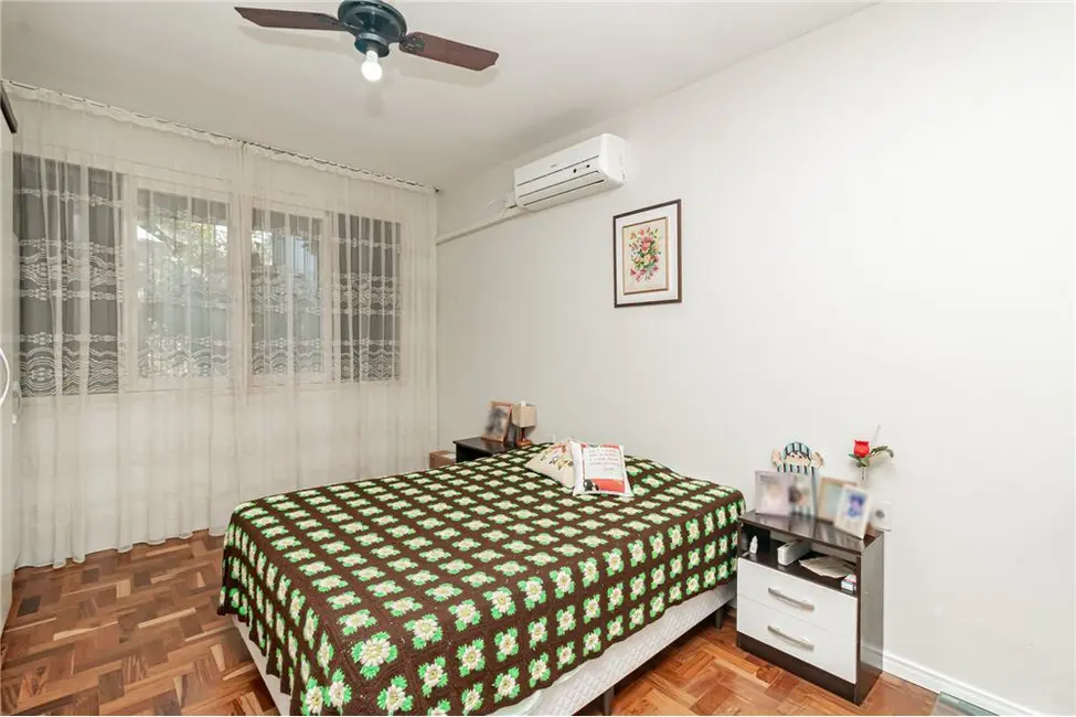 Casa com 4 quartos à venda, 133m2 em Morro Santana, Porto Alegre - RS - imagem 8 Foto 8 de Casa com 4 quartos à venda, 133m2 em Morro Santana, Porto Alegre - RS