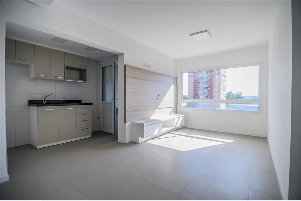 Foto 2 de Apartamento com 2 quartos à venda, 57m2 em Partenon, Porto Alegre - RS