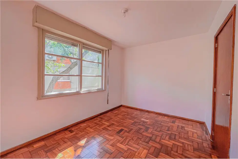 Foto 7 de Apartamento com 3 quartos à venda, 62m2 em Cristal, Porto Alegre - RS