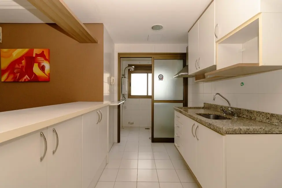 Foto 8 de Apartamento com 3 quartos à venda, 83m2 em Passo da Areia, Porto Alegre - RS