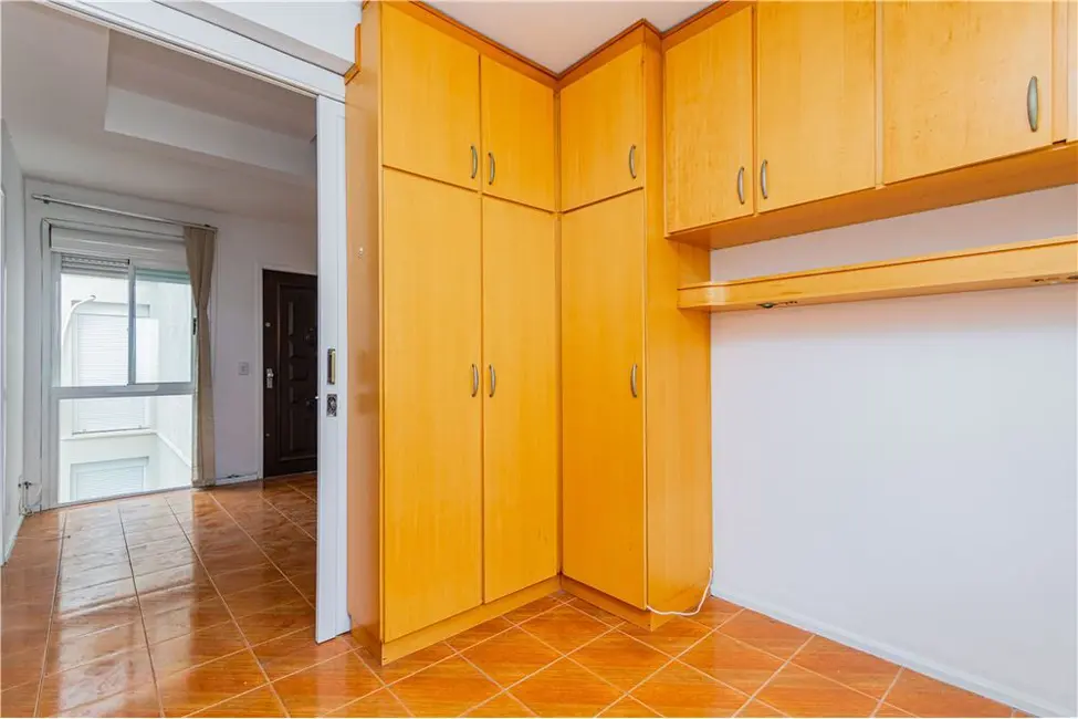 Foto 6 de Apartamento com 1 quarto à venda, 60m2 em Santana, Porto Alegre - RS