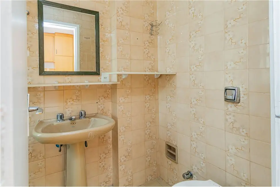 Foto 8 de Apartamento com 1 quarto à venda, 60m2 em Santana, Porto Alegre - RS