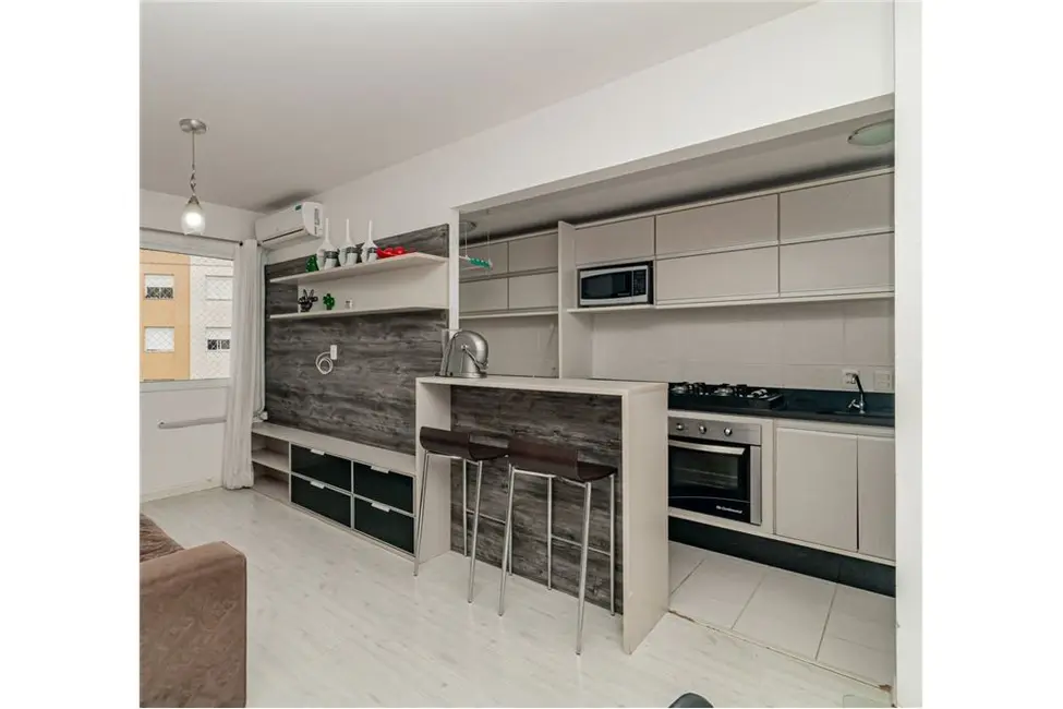 Foto 2 de Apartamento com 3 quartos à venda, 66m2 em Partenon, Porto Alegre - RS