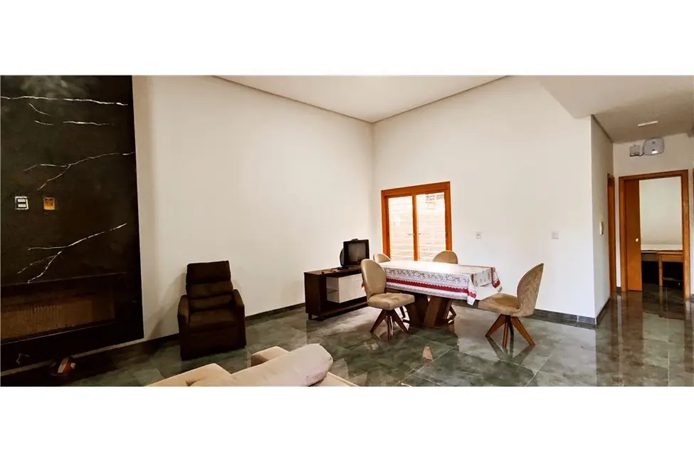 Foto 3 de Casa com 3 quartos à venda, 170m2 em Capao Da Canoa - RS